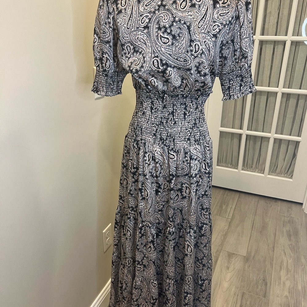 Cinq à Sept Black and White Paisley Flowy & Fitted Dress